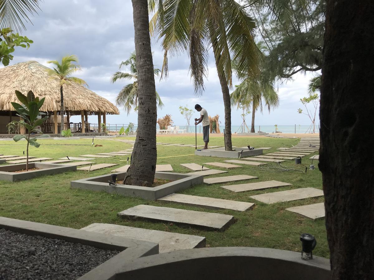 Royal Beach Arugam Bay Esterno foto