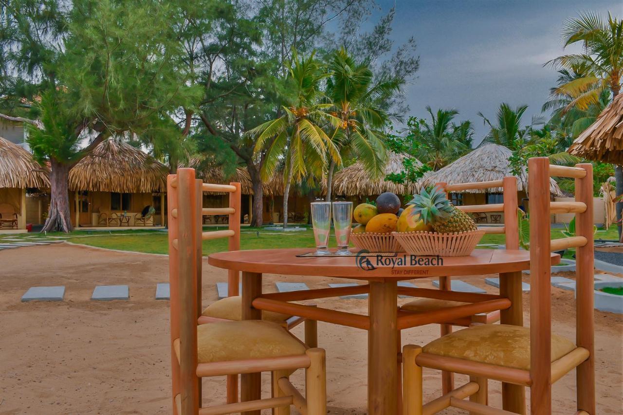 Royal Beach Arugam Bay Esterno foto